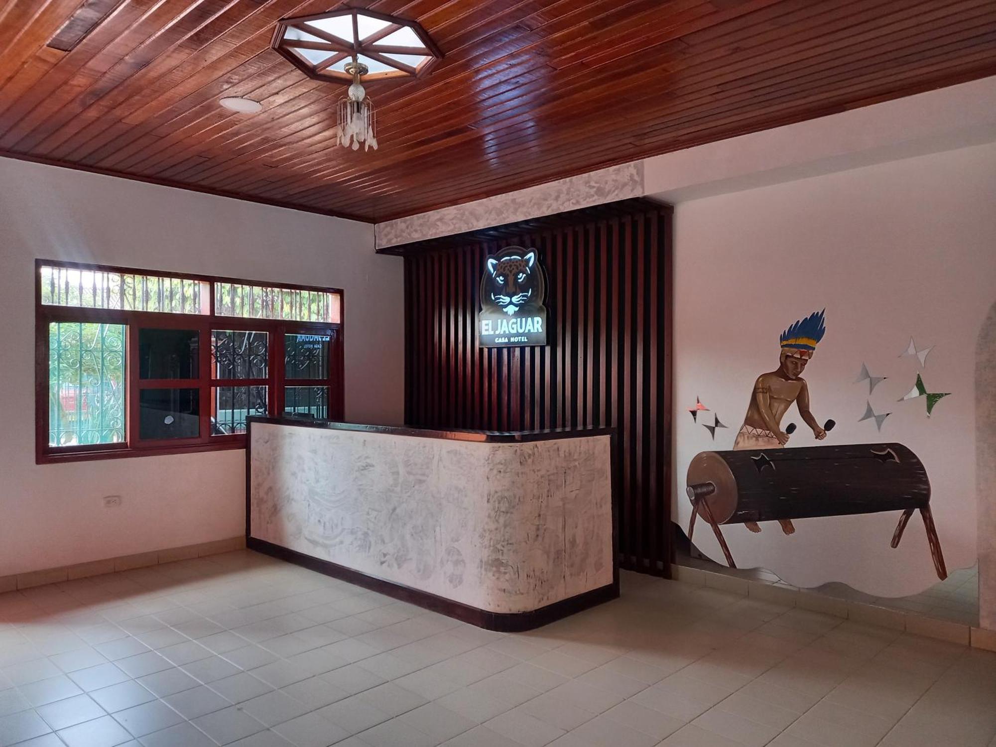 El Jaguar Casa Hotel Летисия Екстериор снимка